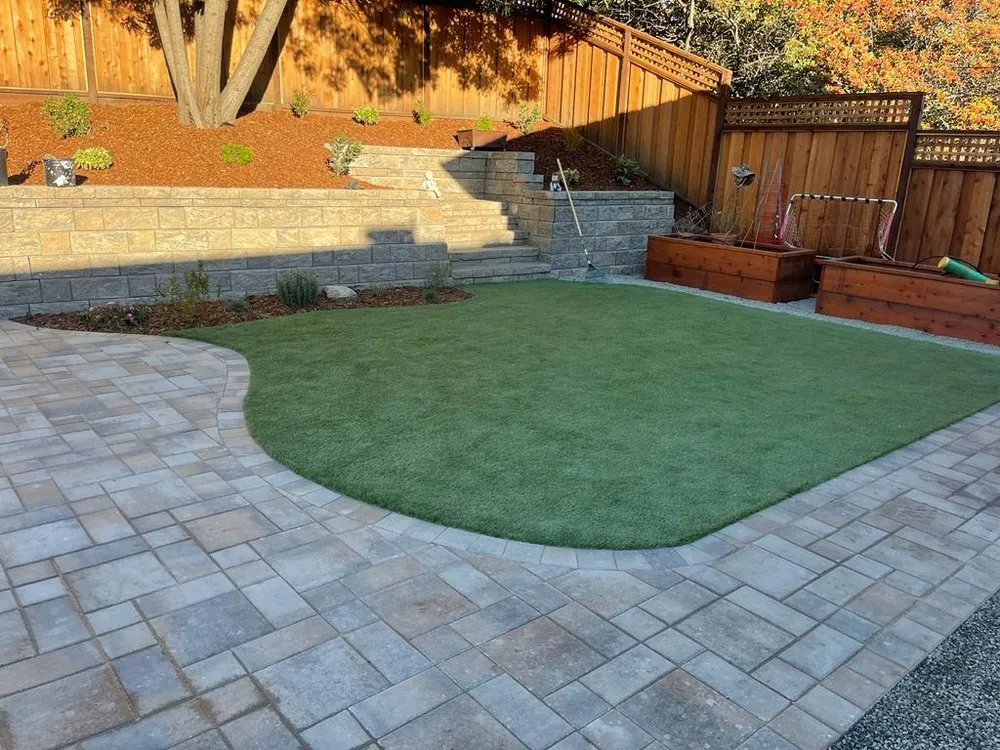 Reliable lawn care service in Half Moon Bay, CA - Francisco Pena Lawn Care Service