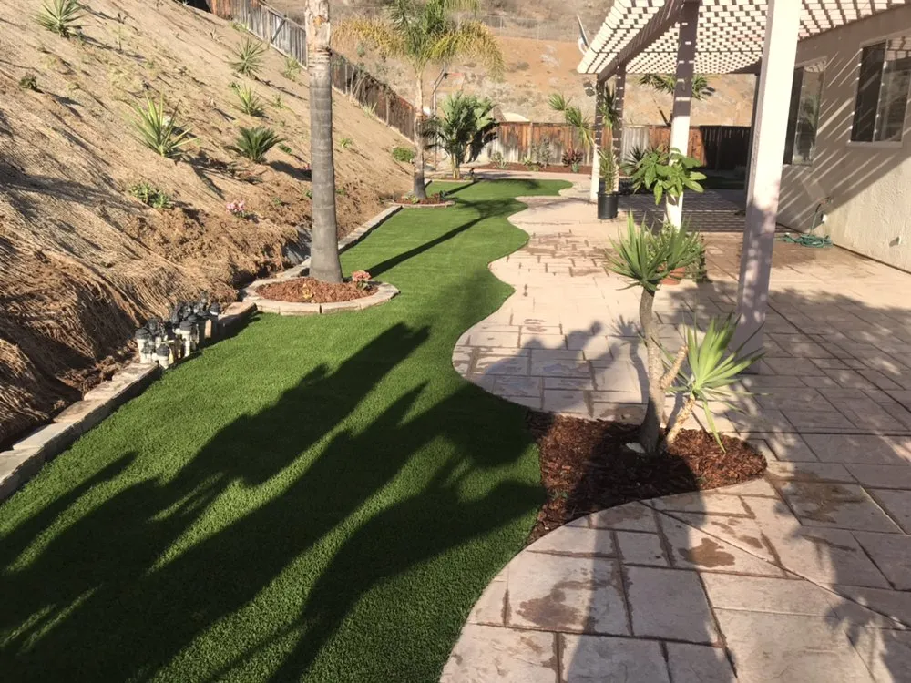 Top-rated yard cleanup service in Arlington, MA - Francisco's Landscaping