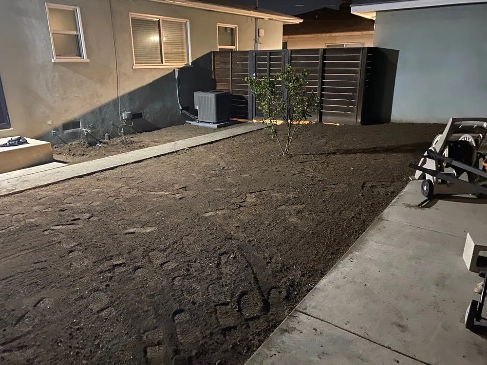 Reliable yard cleanup service for homes in Lawndale, CA by Franciscos Landscaping