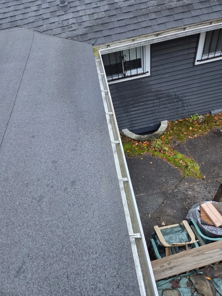 Custom garden landscaping in Syracuse, NY by Franciscos Landscaping