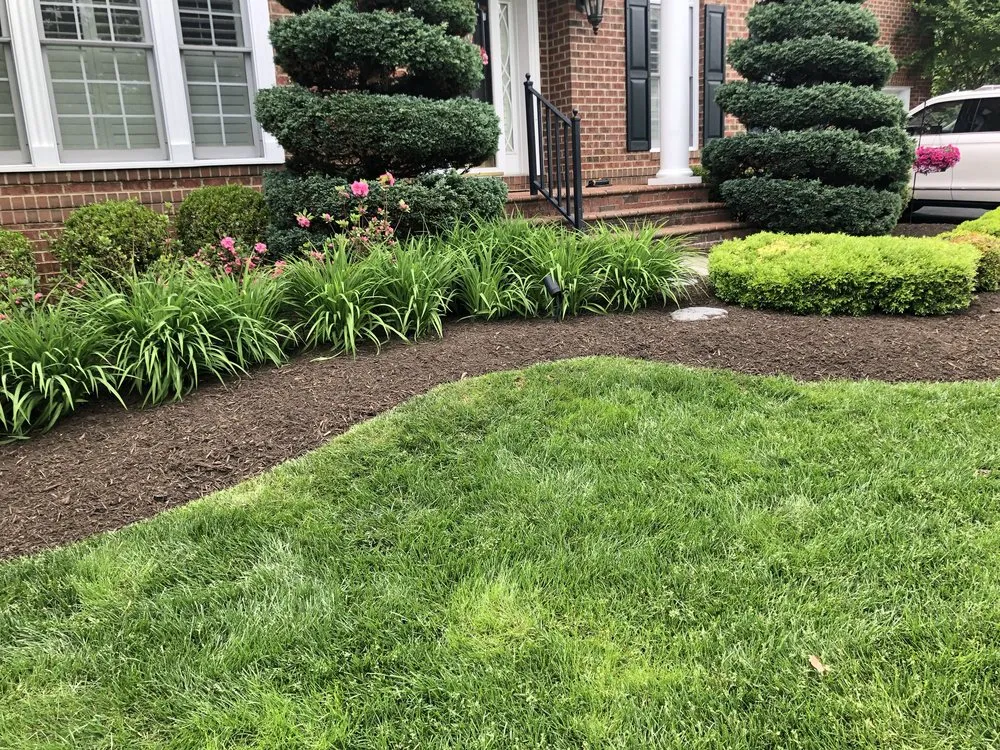 Local landscape design in Chantilly, VA - Franco American Mowing