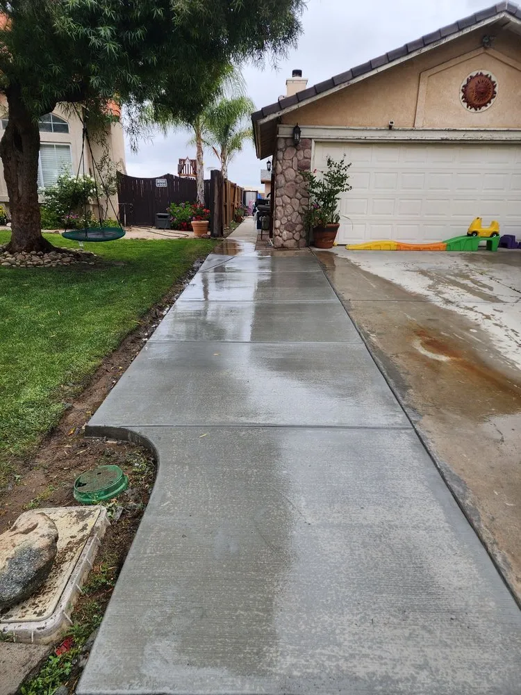 Top-rated outdoor landscaping in Perris, CA - Franco Brothers