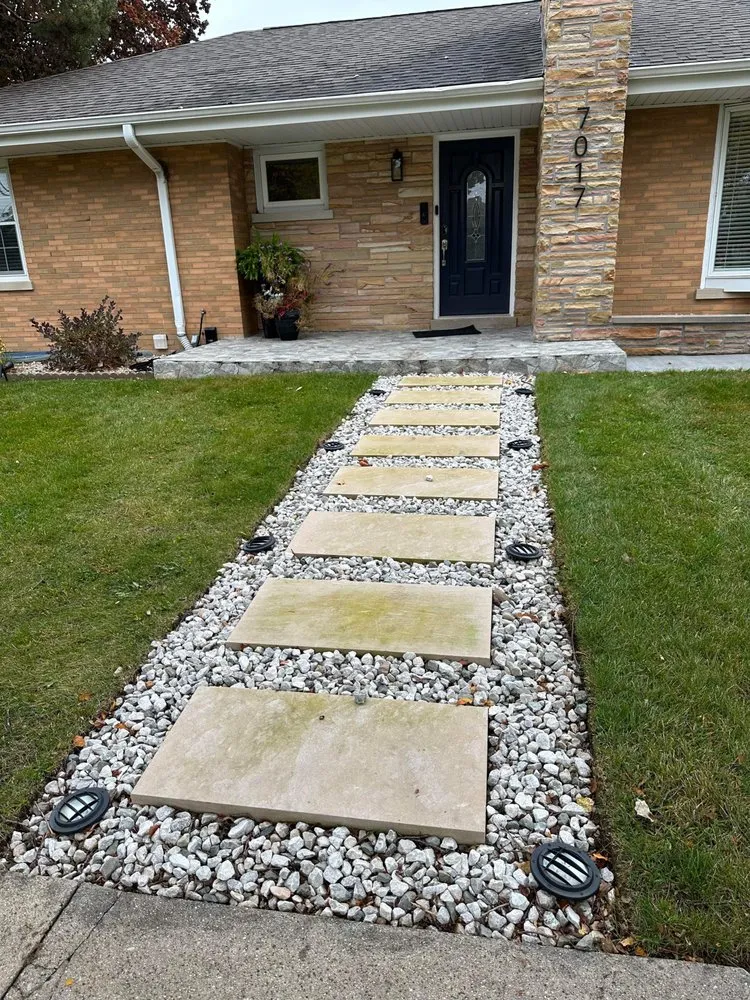 Expert yard cleanup service for beautiful yards in Chicago, IL by Franco Landscape