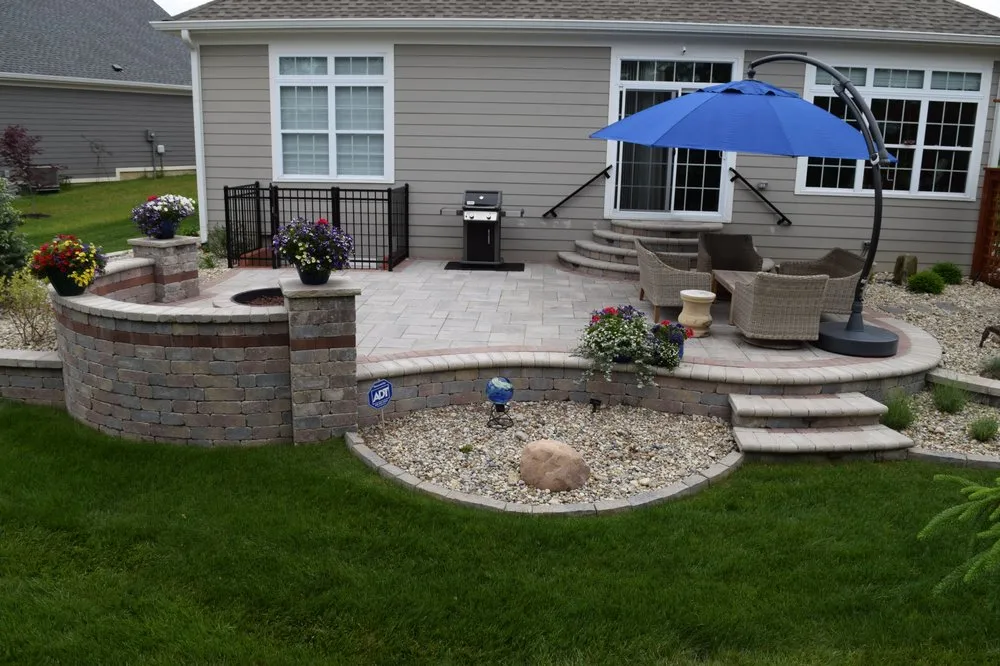 Affordable landscaping services for homes across Brownsburg, IN - Franco Landscaping