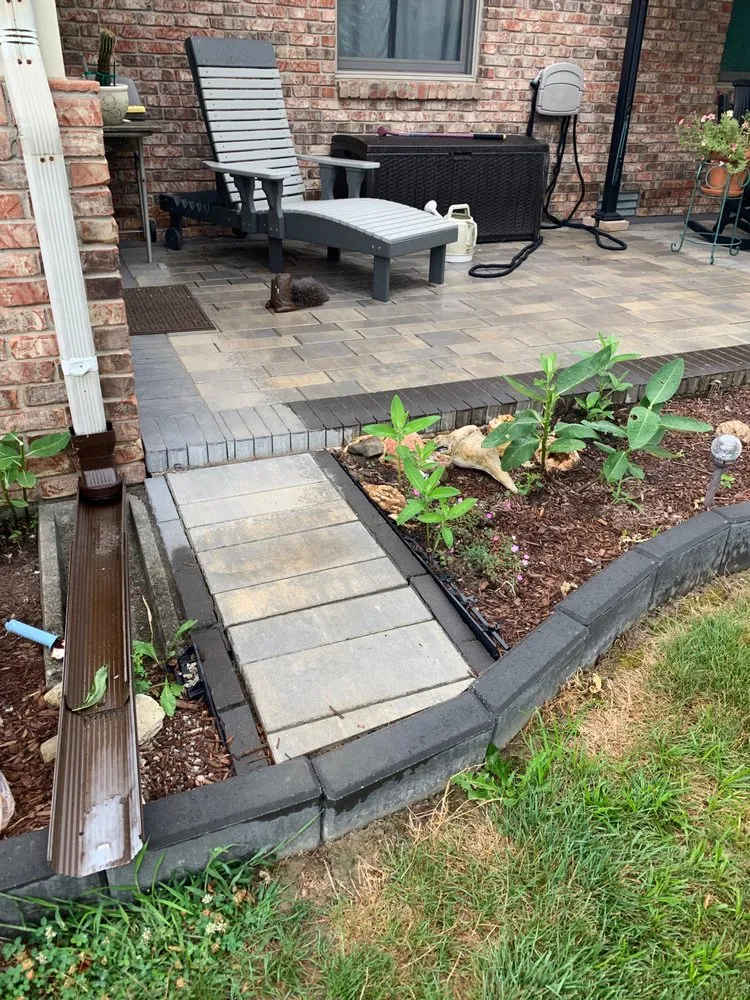 Local residential landscaping for homes in Brownsburg, IN by Franco Landscaping