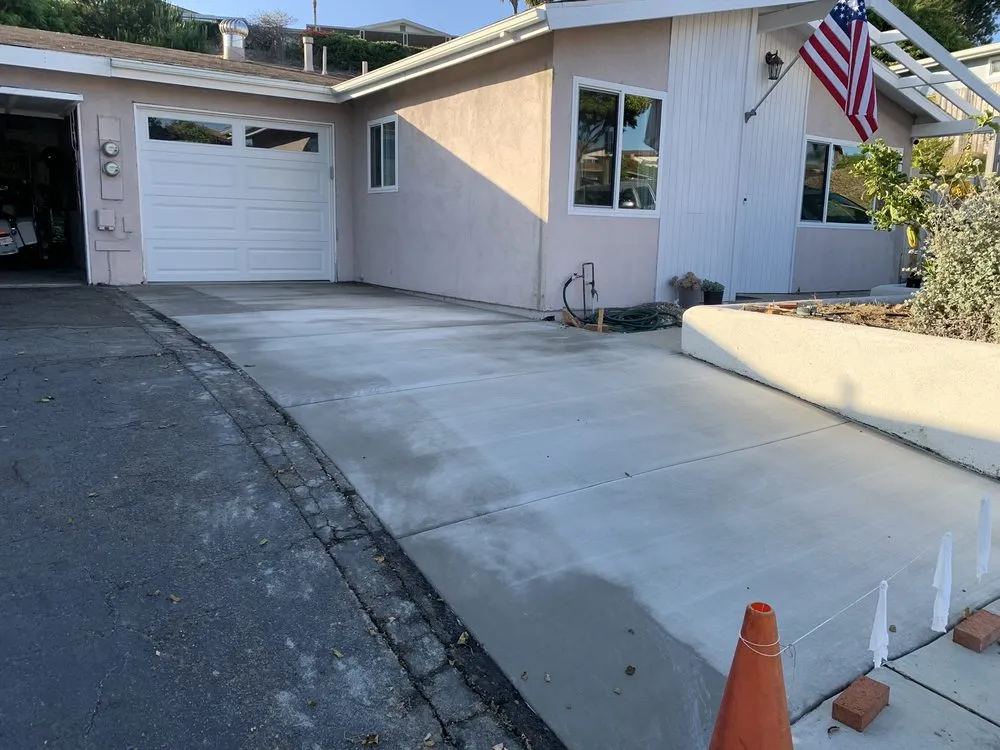 Expert yard maintenance experts serving Oceanside, CA - Franco's Landscaping