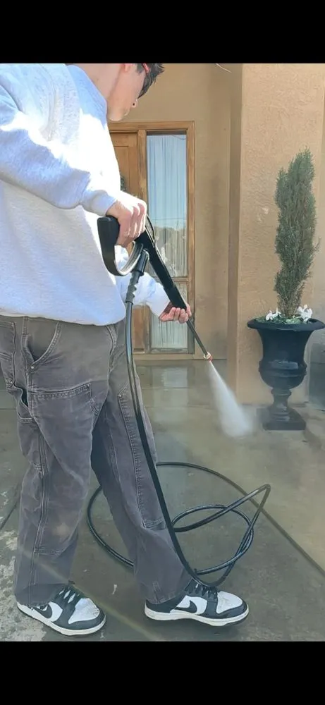 Affordable lawn mowing service for homes across Valley Center, CA - Franco’s Landscaping