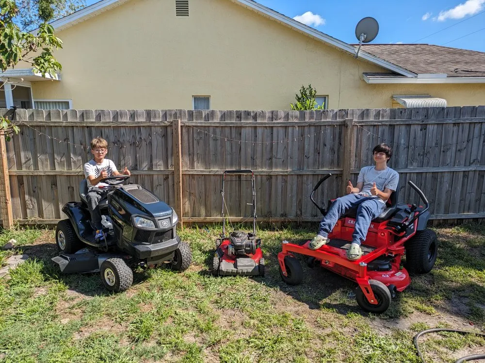 Professional yard cleanup service for homes in Spring Hill, FL by Frank and Sons Lawn Care