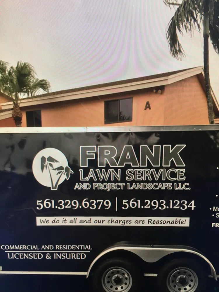 Custom outdoor landscaping experts serving Boynton Beach, FL - Frank Lawn Service and Project Landscape