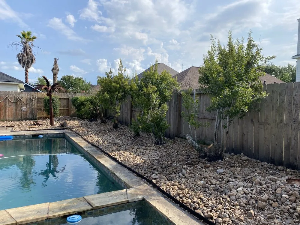 Expert lawn mowing service in Houston, TX by Frankies landscape