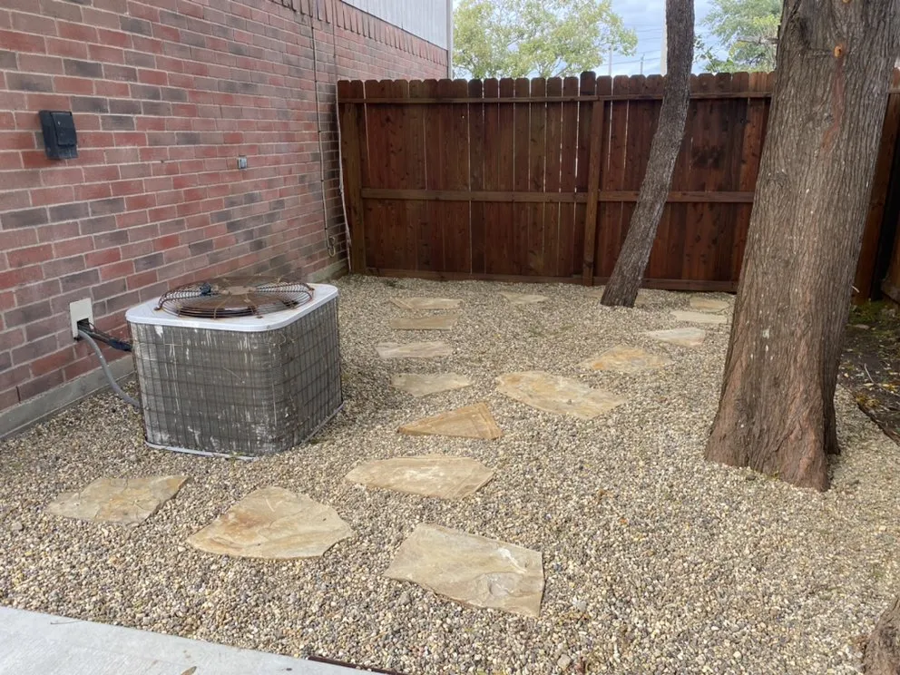 Top-rated lawn care service in Houston, TX by Frankies landscape