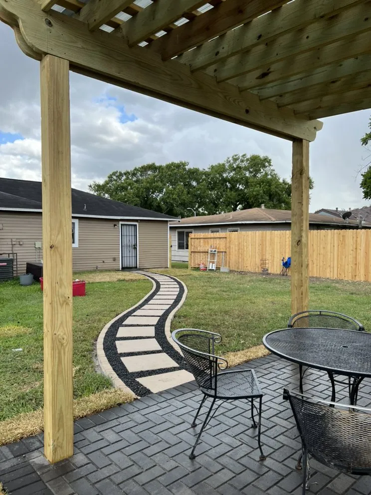 Custom landscaping services in Houston, TX - Frankies landscape