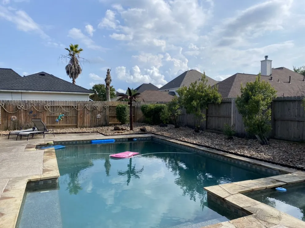 Professional landscaping services experts serving Houston, TX - Frankies landscape