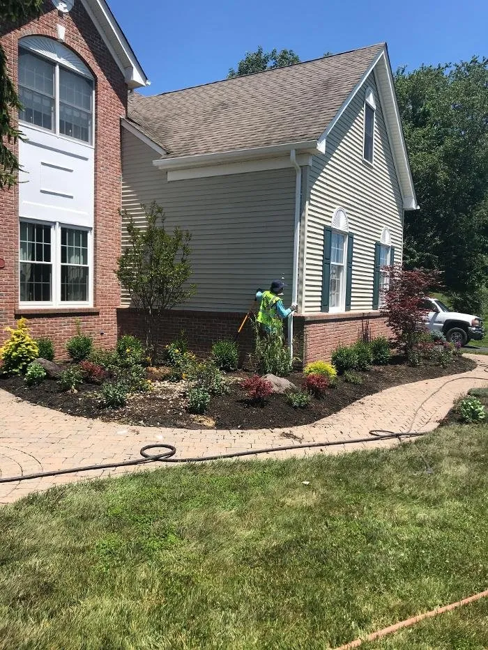 Reliable landscaping services in Somerset, NJ - Frankie's Lawn & Tree Care