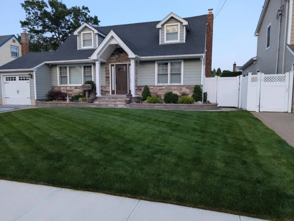 Custom lawn mowing service experts serving Westbury, NY - Franklin Lawn Care