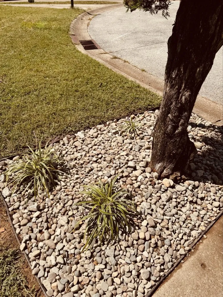 Trusted garden landscaping with custom design across Louisville, KY - Franklin Lawn Service