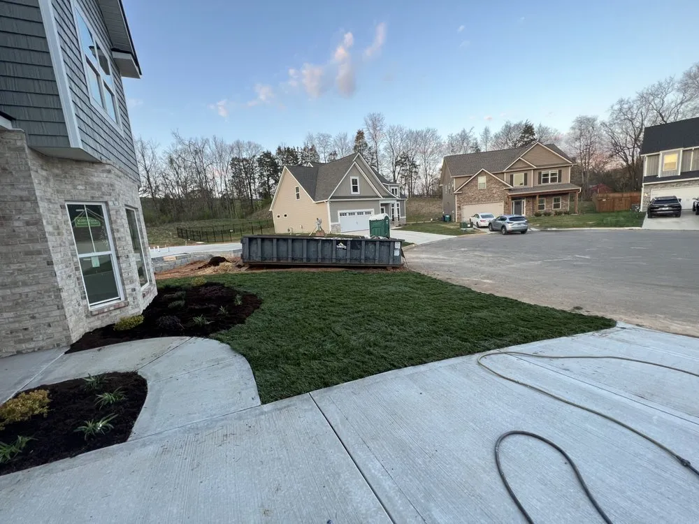 Custom lawn mowing service for beautiful yards across Sevierville, TN - Franklin Lawncare