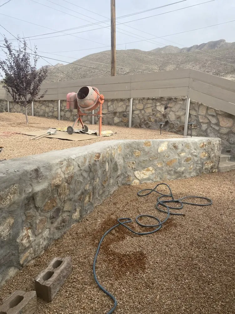 Top-rated lawn mowing service for residential properties across El Paso, TX - Franklin Mountains