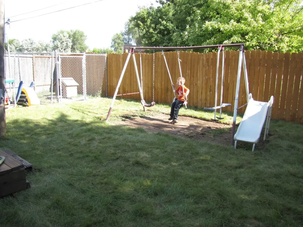 Custom lawn mowing service for beautiful yards across Pocatello, ID - Frank's Handyman Service