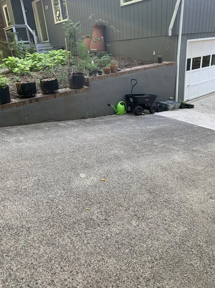 Local lawn mowing service in Hendersonville, NC - Frank's Hardscape