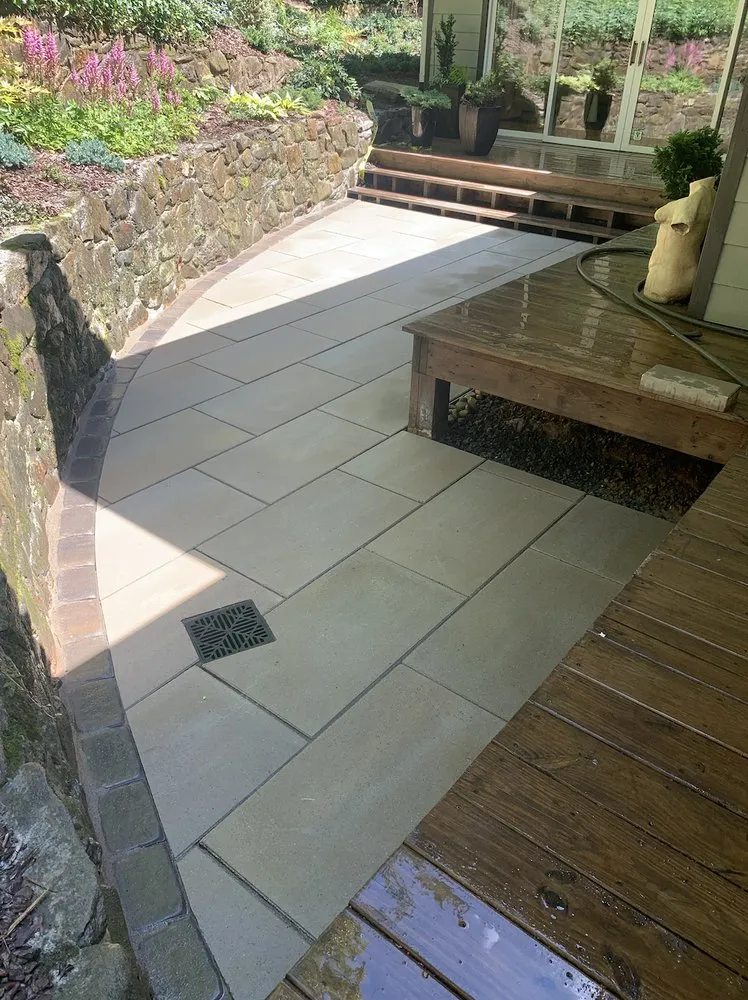 Top-rated residential landscaping in Hendersonville, NC by Frank's Hardscape