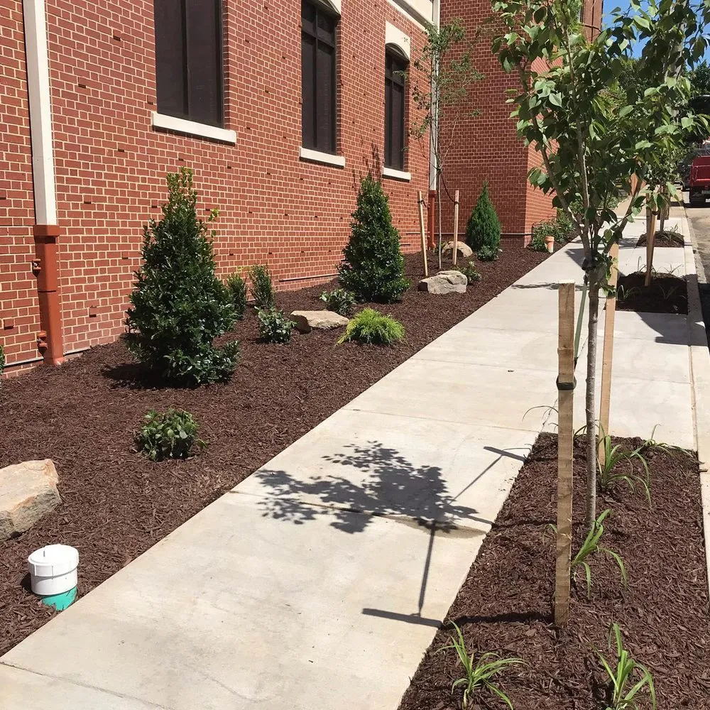 Expert residential landscaping experts serving Bethel Park, PA - Frank’s Landscaping