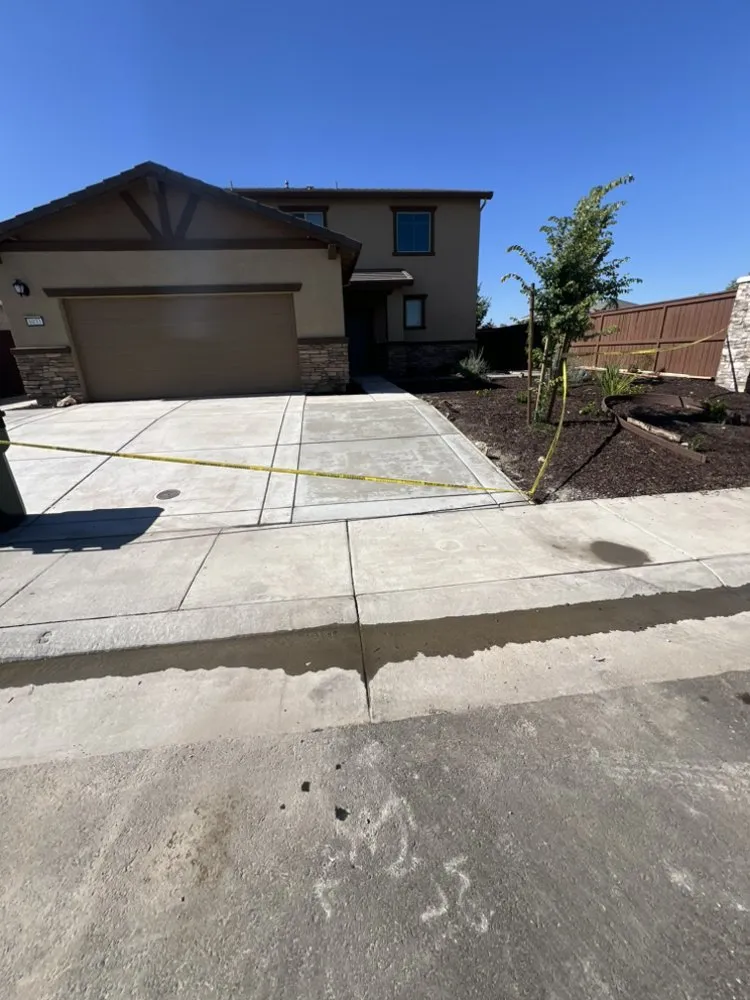 Top-rated lawn mowing service experts serving North Highlands, CA - Franks Landscaping