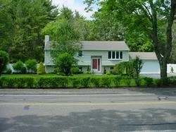 Expert garden landscaping experts serving West Bridgewater, MA - Frank's Landscaping