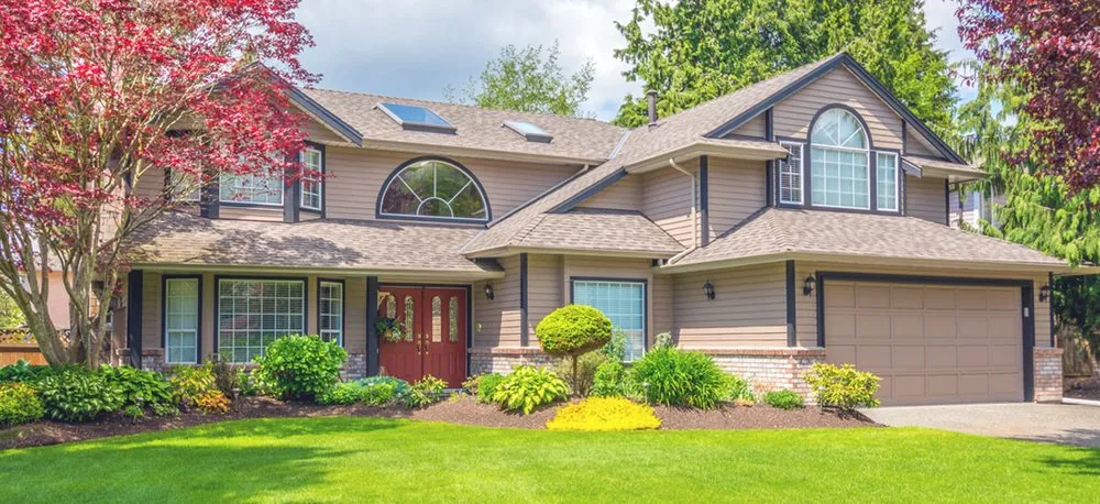 Reliable landscaping services in Miami, FL by Frank's Lawn & Tree Service