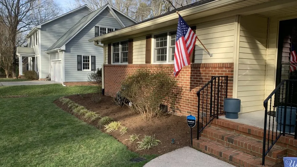 Trusted yard cleanup service in Hillsborough, NC - Frank’s lawn care