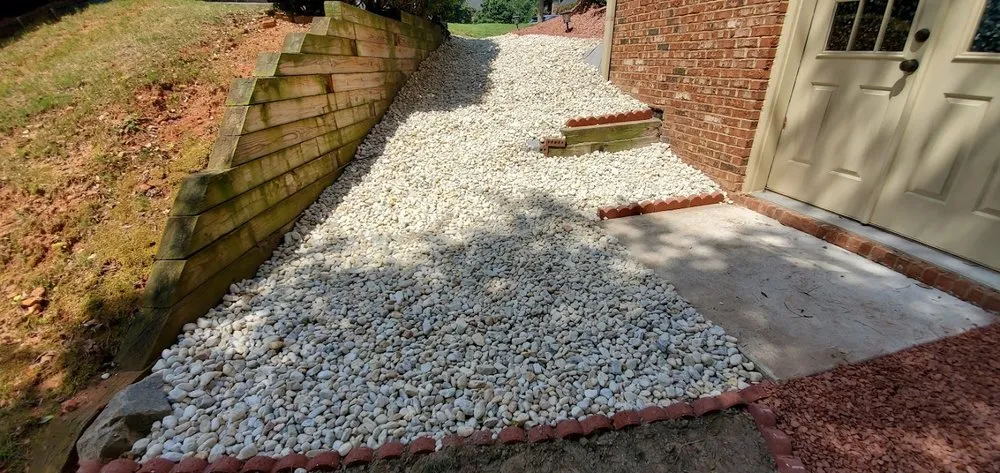 Affordable residential landscaping in Buford, GA - Frank's Lawn Maintenance