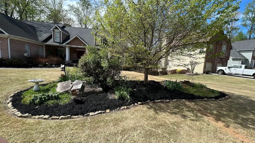 Reliable yard maintenance in Buford, GA - Frank's Lawn Maintenance