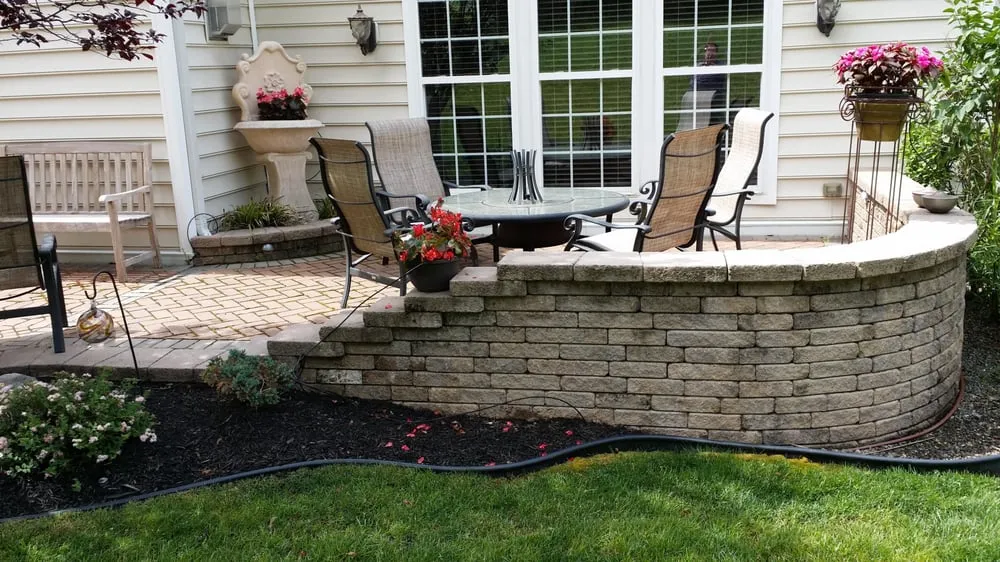 Top-rated outdoor landscaping experts serving Audubon, NJ - Frank's Lawn Service