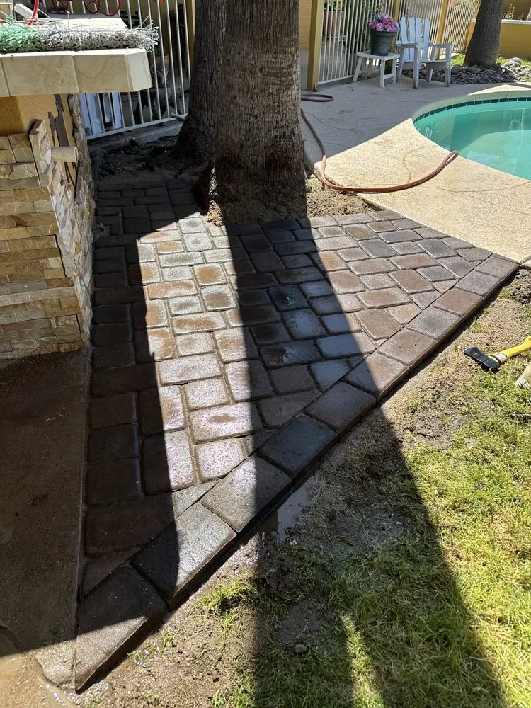 Expert landscape installation experts serving Buckeye, AZ - Franks Outdoor