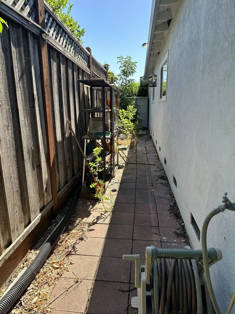 Expert outdoor landscaping for homes in San Jose, CA by Frank's Yard Clean-Up