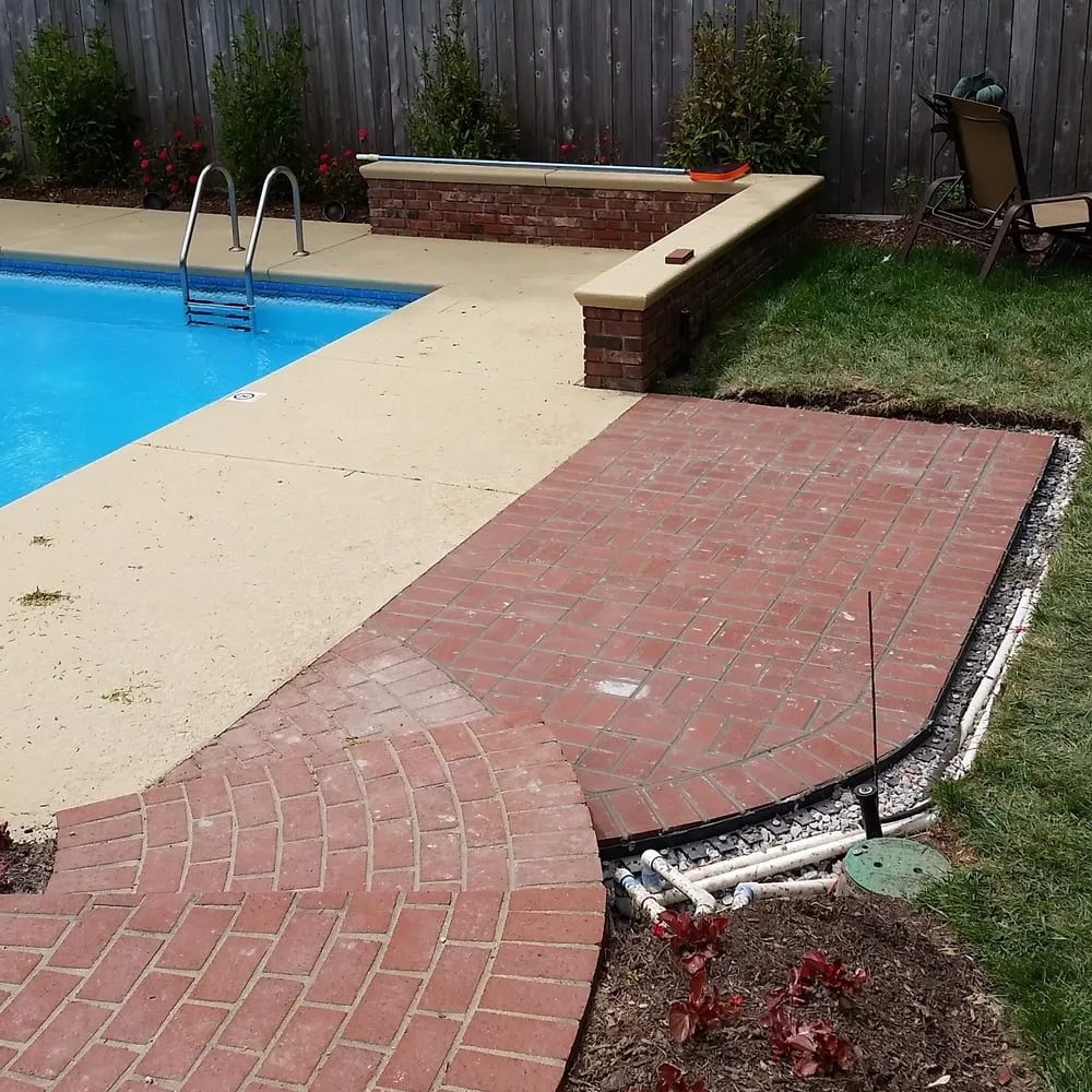 Local lawn mowing service in Louisville, KY by Fransen Group