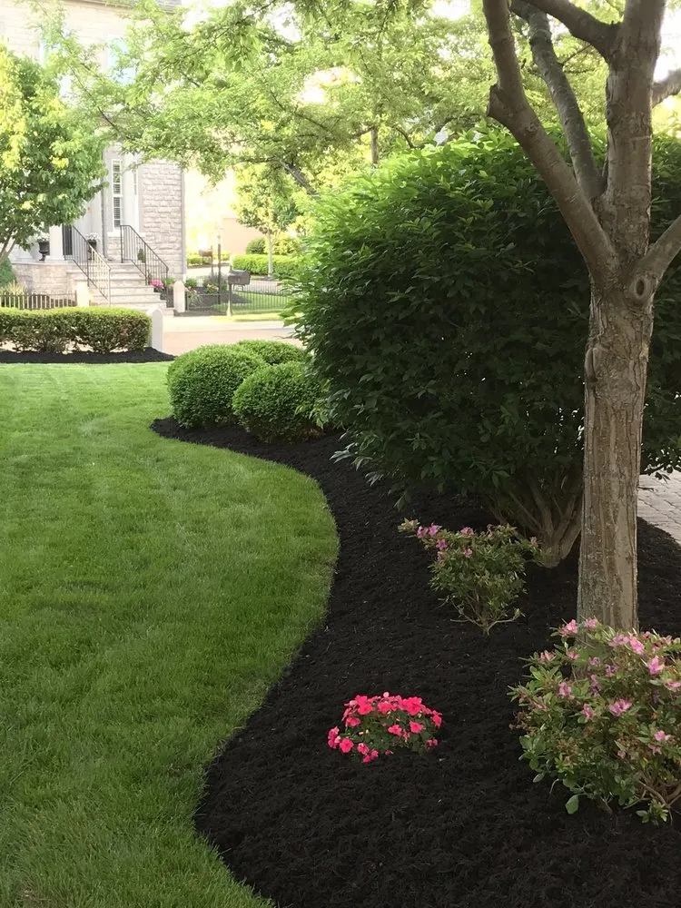 Affordable garden landscaping for residential properties in Dublin, OH by Franz Landscaping