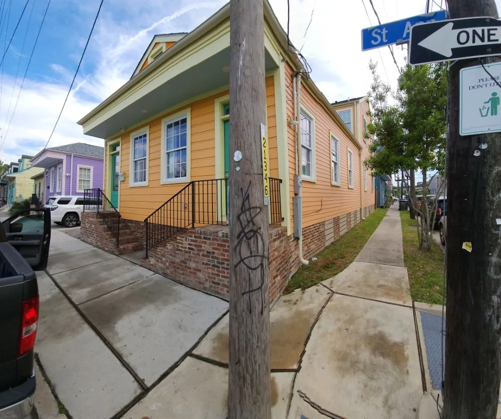 Affordable yard maintenance for homes across Slidell, LA - Fratelli Pro Wash