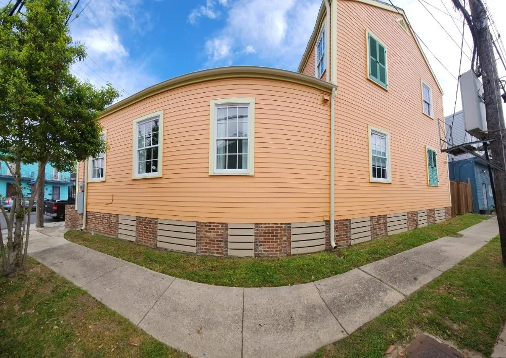 Expert residential landscaping for year-round maintenance in Slidell, LA by Fratelli Pro Wash