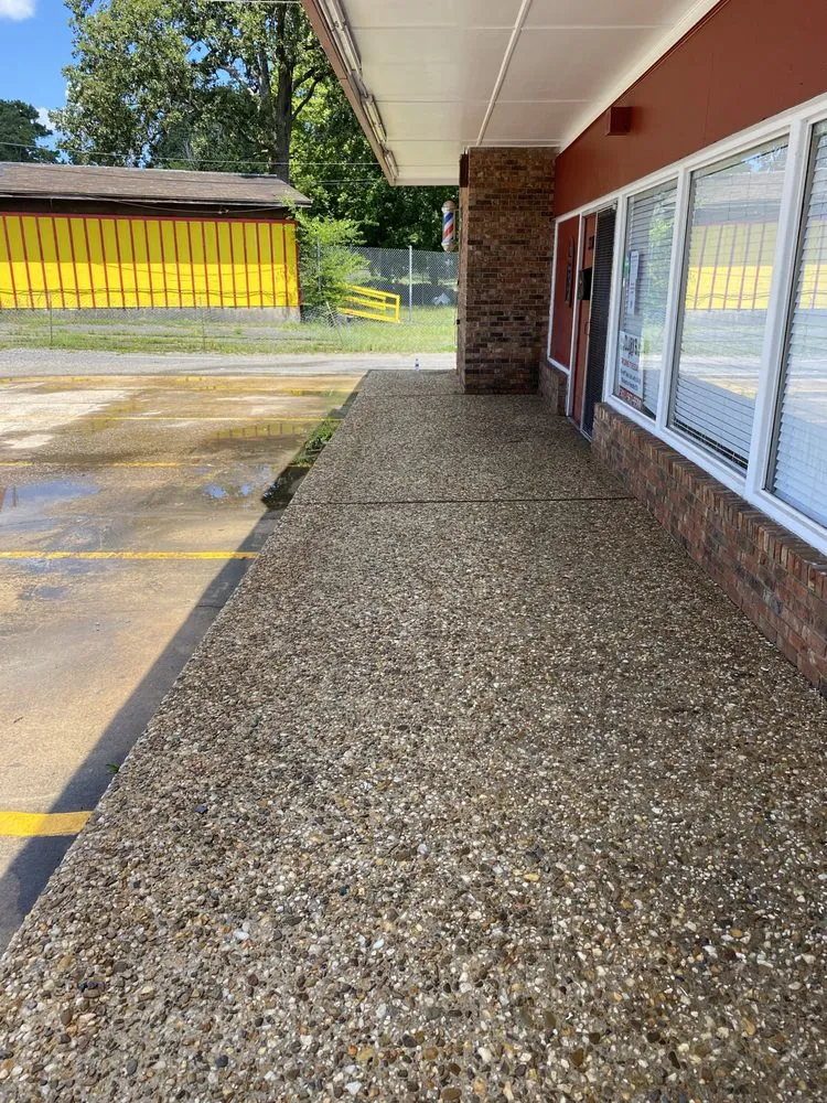 Reliable yard cleanup service in Little Rock, AR - Frazier-Treadwell