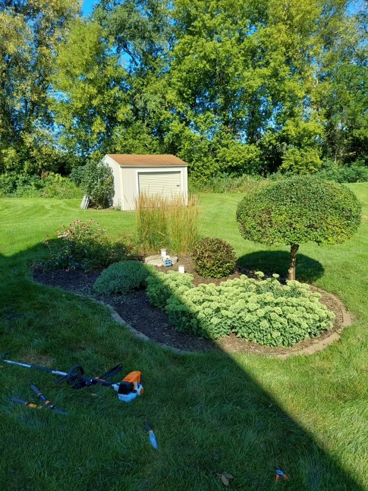 Expert landscape design experts serving Cambria, WI - Fred Bear Lawn Care