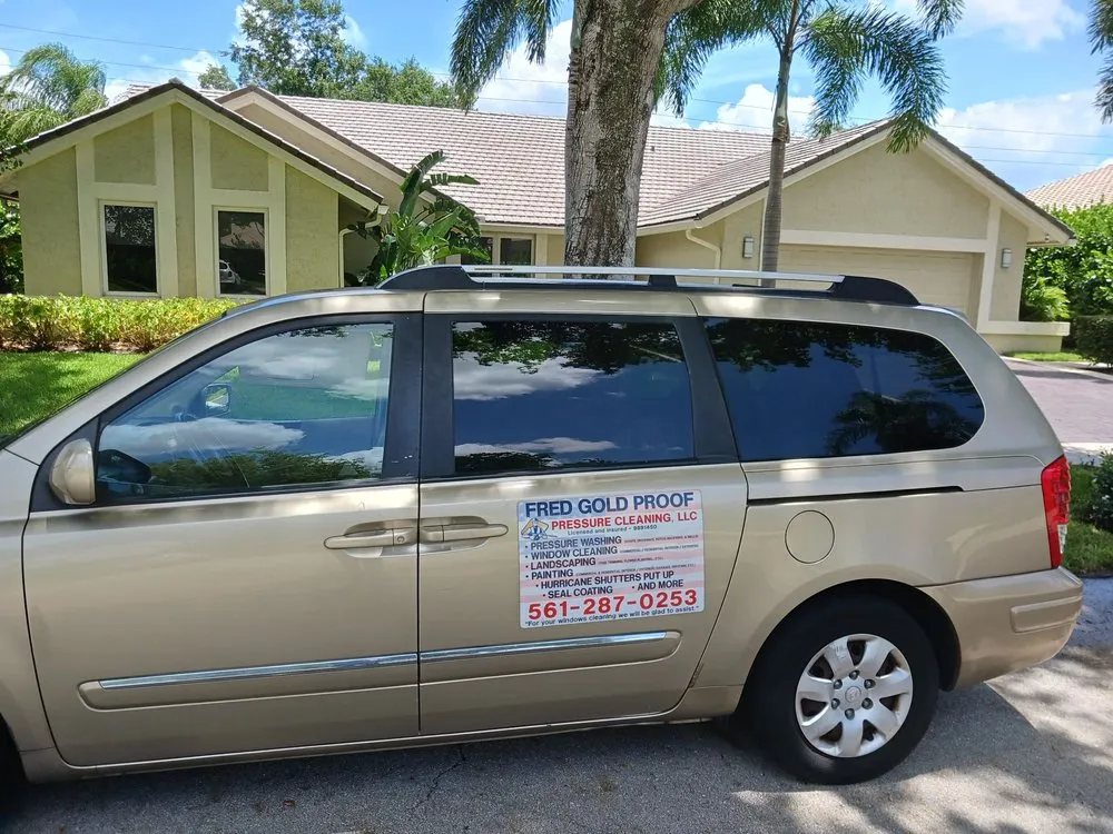 Reliable landscape design in Delray Beach, FL by Fred Gold Proof Pressure Cleaning