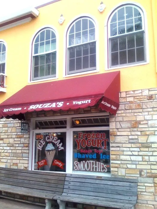 Reliable outdoor landscaping experts serving Delray Beach, FL - Fred Gold Proof Pressure Cleaning