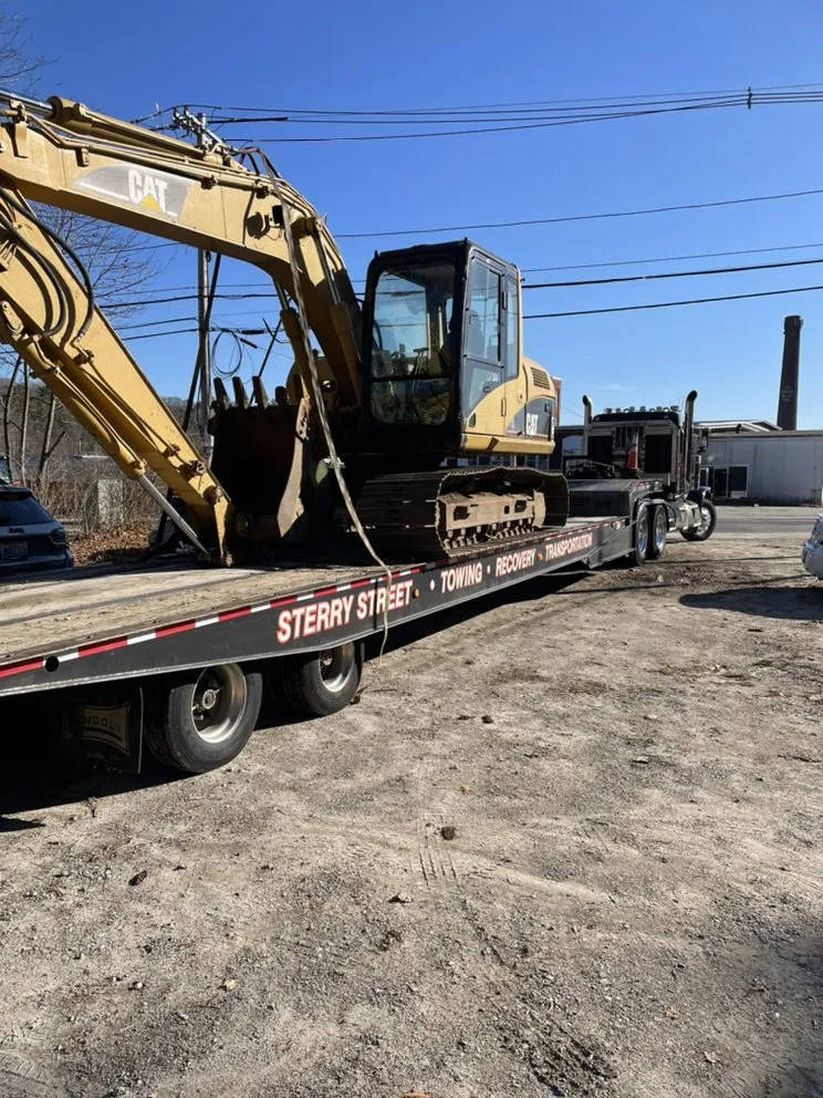 Reliable yard cleanup service for residential properties across Providence, RI - Fred Lombardi Construction