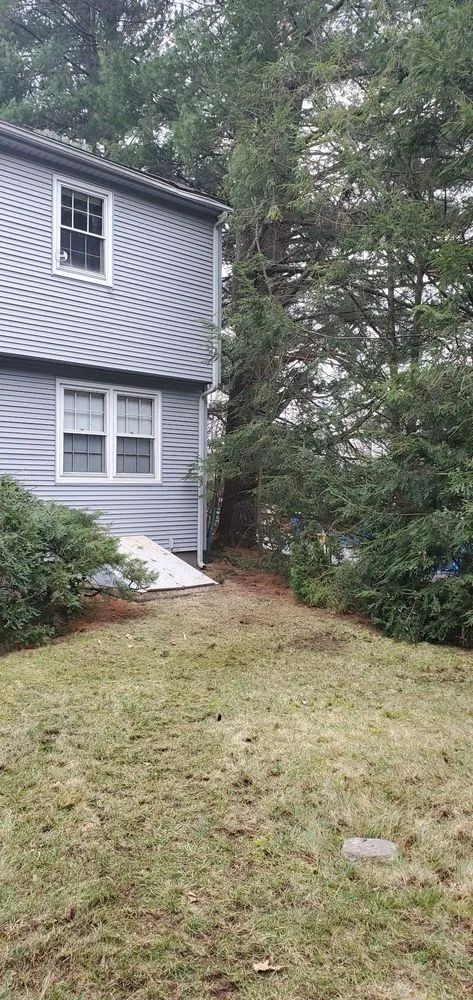 Top-rated landscape installation experts serving Manchester, CT - Freddies Landscaping Services