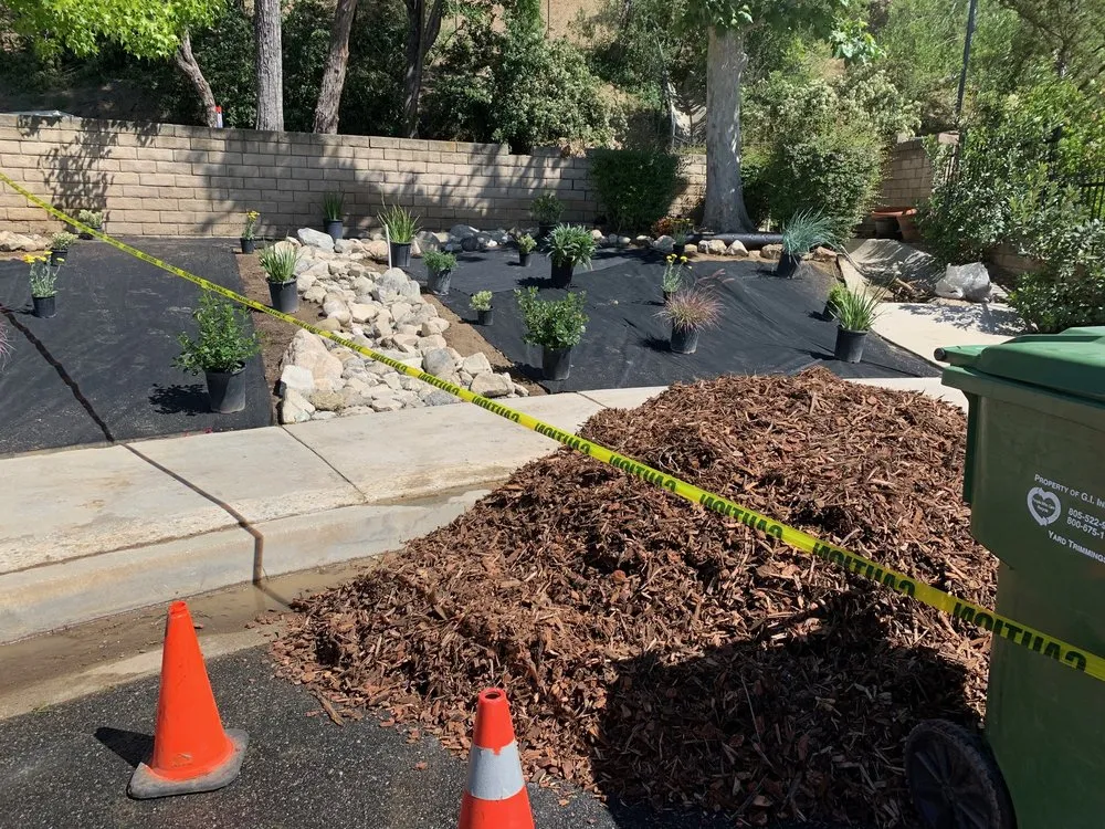 Expert landscaping services experts serving Chatsworth, CA - Freddy's Landscaping and Maintenance Services