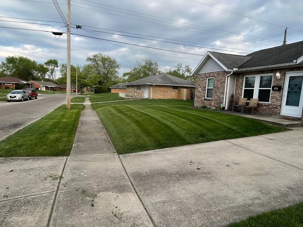 Custom garden landscaping experts serving Dayton, OH - Frederick's Lawn Care