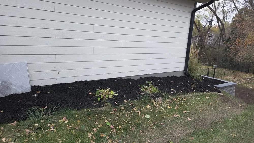 Reliable garden landscaping experts serving Lakeville, MN - Fredrickson Lawn & Landscape