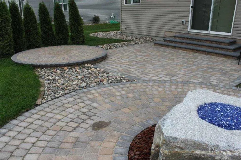 Trusted landscape installation for year-round maintenance in Lakeville, MN by Fredrickson Lawn & Landscape