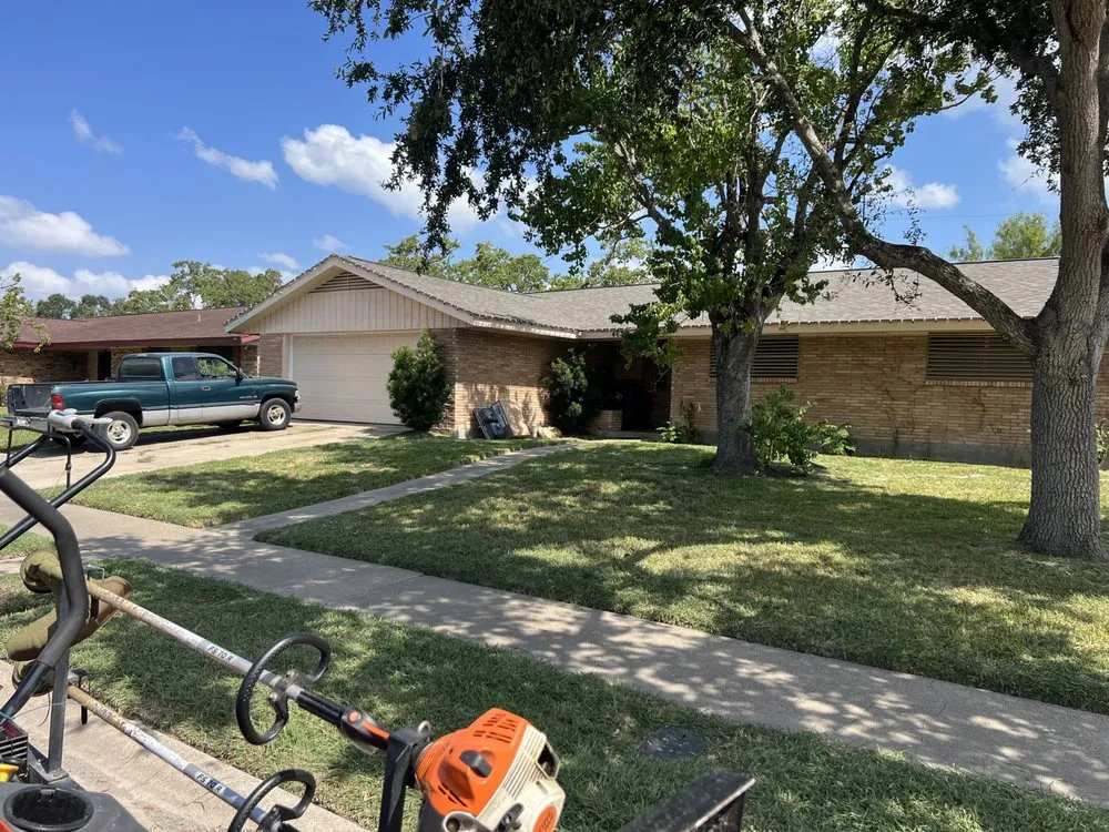 Trusted landscaping services near you in Corpus Christi, TX by Fred’s lawn care